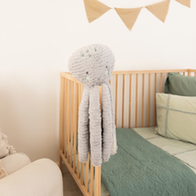 Load image into Gallery viewer, Bubble Inky the Grey Octopus