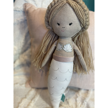 Load image into Gallery viewer, Bubble Pearl the White Mermaid