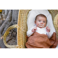 Load image into Gallery viewer, Suavinex Zero Zero Physiological Air flow Silicone Soother 0-6M