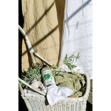 Load image into Gallery viewer, Koala Eco Natural Laundry Wash Mandarin & Peppermint Essential Oil - 1L