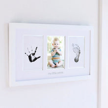 Load image into Gallery viewer, Babyprints Photo Frame - White w/Closed Box (3)