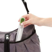 Load image into Gallery viewer, OXO Tot On the Go Feeding Spoon - Green
