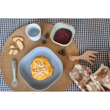 Load image into Gallery viewer, Beaba Silicone Suction Meal Set
