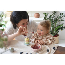 Load image into Gallery viewer, Beaba Silicone Suction Bowl
