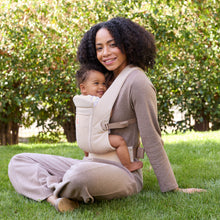 Load image into Gallery viewer, Ergobaby Omni Lite Baby Carrier
