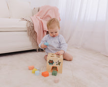 Load image into Gallery viewer, Bubble Wooden Shape Sorting Cube
