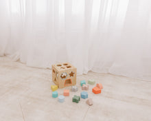Load image into Gallery viewer, Bubble Wooden Shape Sorting Cube
