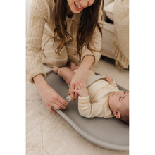 Load image into Gallery viewer, Bubble Cuddle Changing Mat
